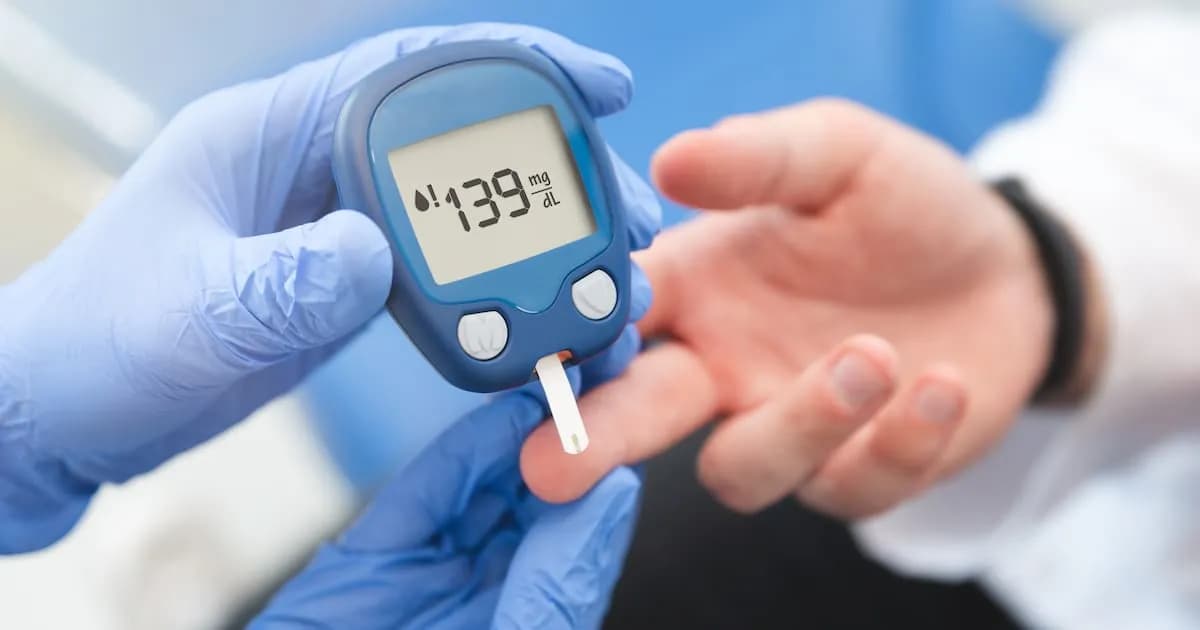 Ejercicio breve para controlar el azúcar en sangre en mayores de 45 años