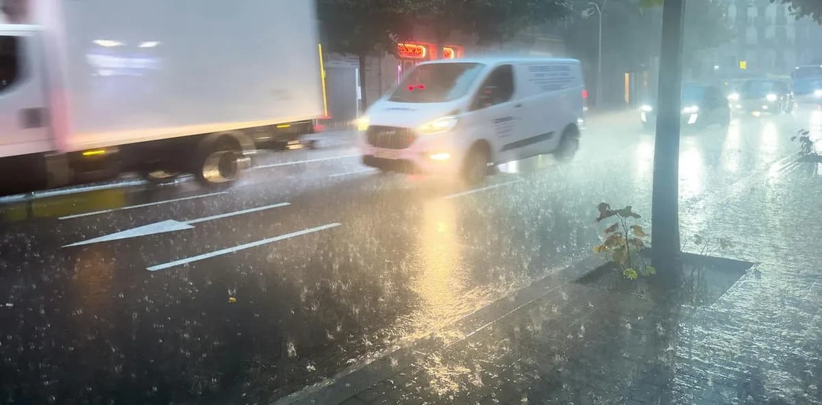 Las tormentas de lluvia en España y su impacto en el agua de ríos y mares