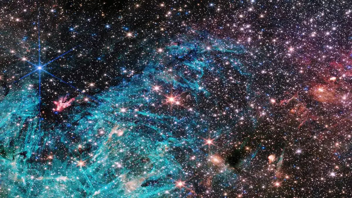 El telescopio James Webb descubre metales pesados alrededor del agujero negro de la Vía Láctea