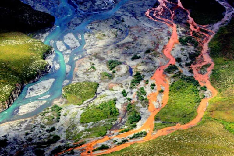 El deshielo del permafrost y los humedales podría aumentar el cambio climático hasta un 30%